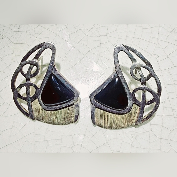 artisan sterling silver and onyx modernist design filigree post earrings - Picture 2 of 5